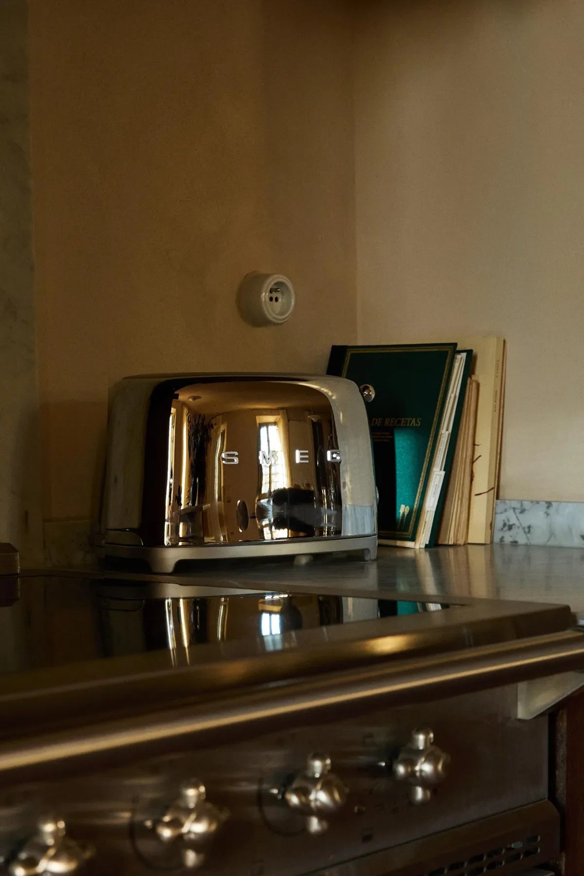 Smeg 2x2 Ekmek Kızartma Makinesi Silver TSF01SSEU