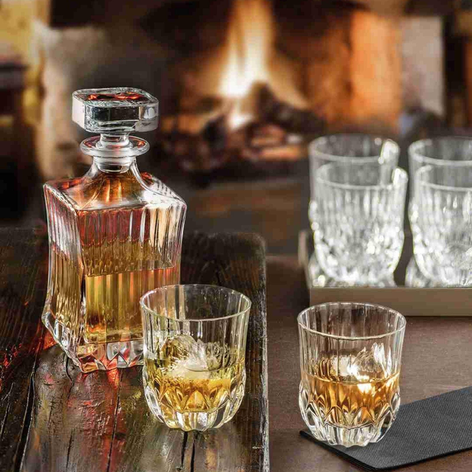 RCR ADAGIO VİSKİ ŞİŞESİ 750 ML