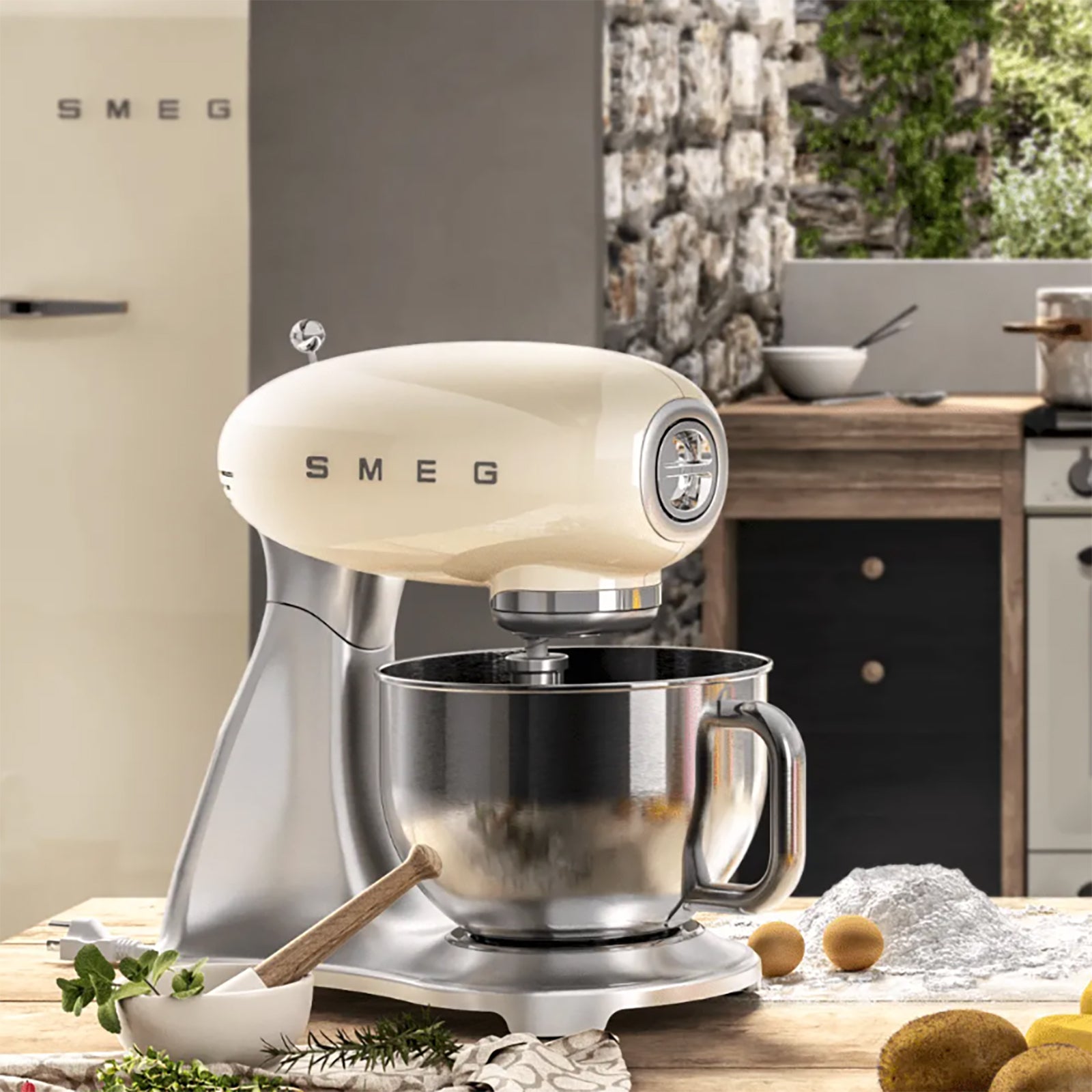 Smeg Hamur Karıştırma Makinesi Cream SMF02CREU